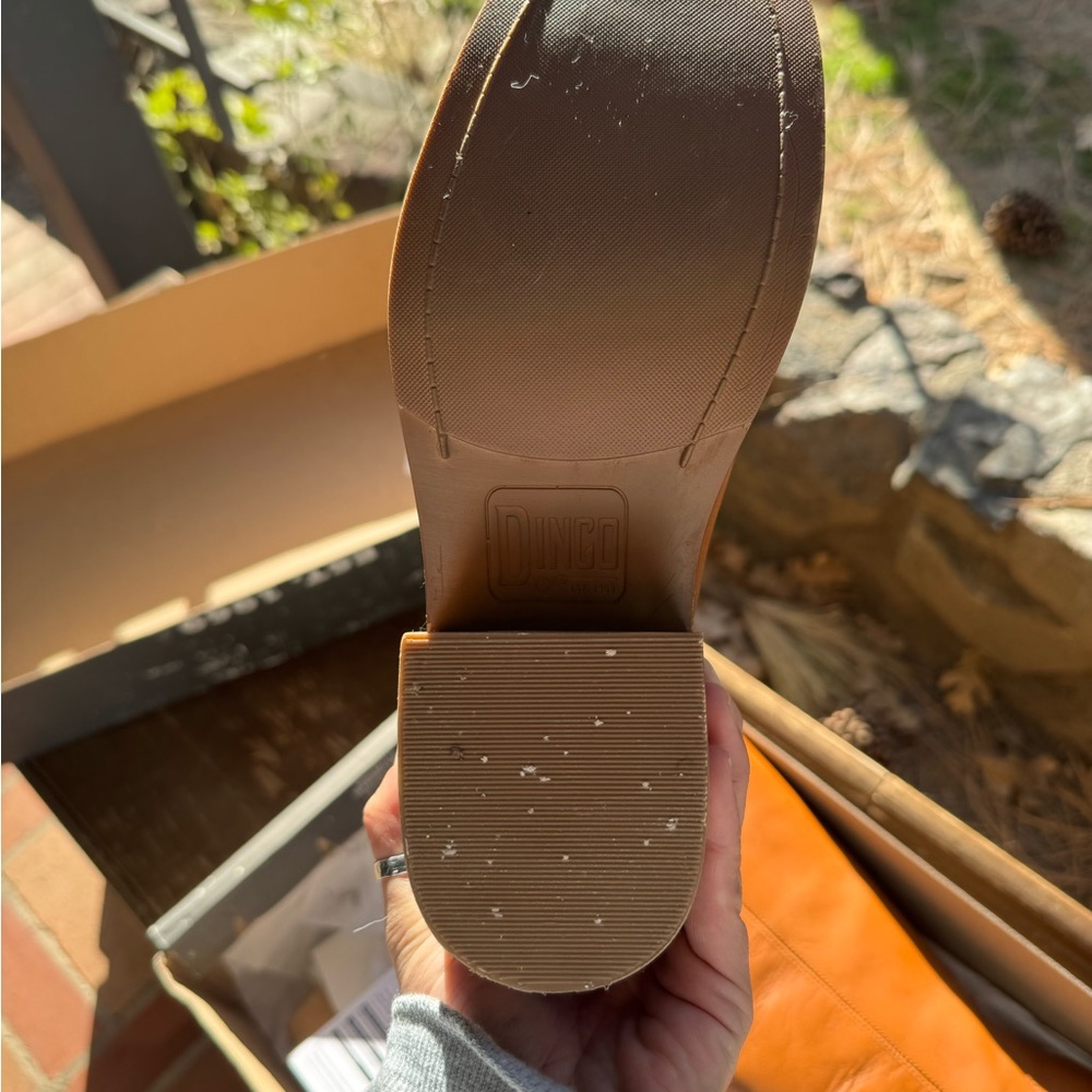 Dingo Chestnut Leather Boots - Picture 4 of 10